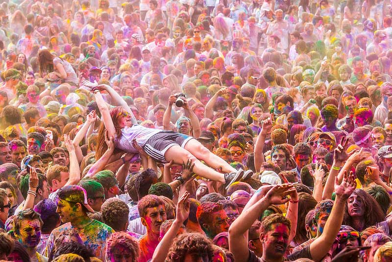 Holi Festival of Colors, Spanish Fork, UT (photograph Thomas Hawk)