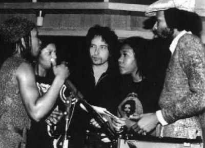 Bob Dylan and his session musicians recording at Muscle Shoals AL (Recording Saved the LP)