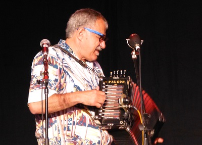 Joe Murphy with Cajun accordion at Halifax Tall Ships (photo Stephen Pate)