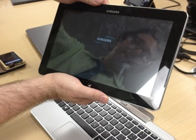 Samsung Series 8 Slate running Windows 8 with magnetically attached keyboard (photo credit CNET)